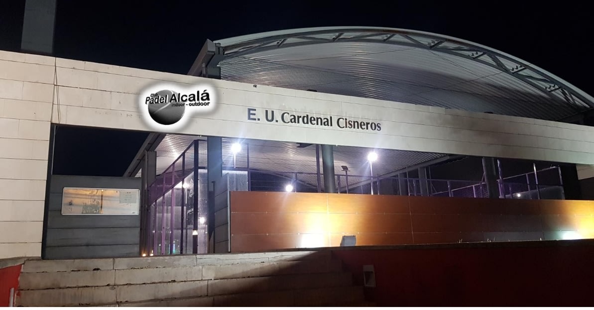 Padel Indoor Alcalá Cisneros — official Playtomic gallery