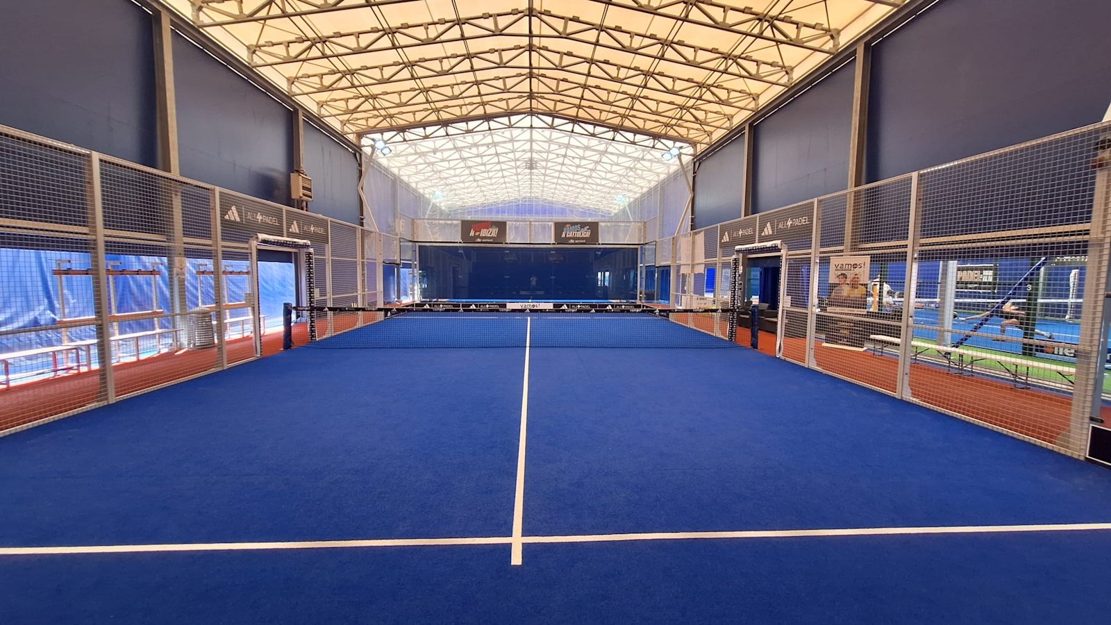 Vamos Padel Corsico — official Playtomic gallery